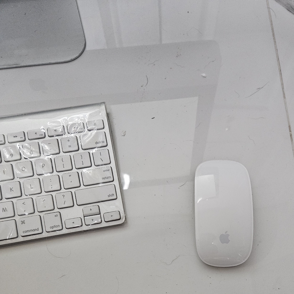 APPLE computer.Computadora APPLE. - Picture 2 of 6